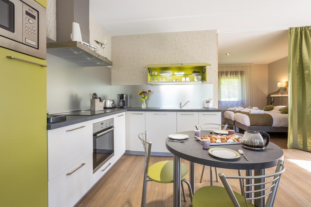 לה שמבון-סור-ליניון Logis Hotel Le Relais Du Bois Vialotte מראה חיצוני תמונה