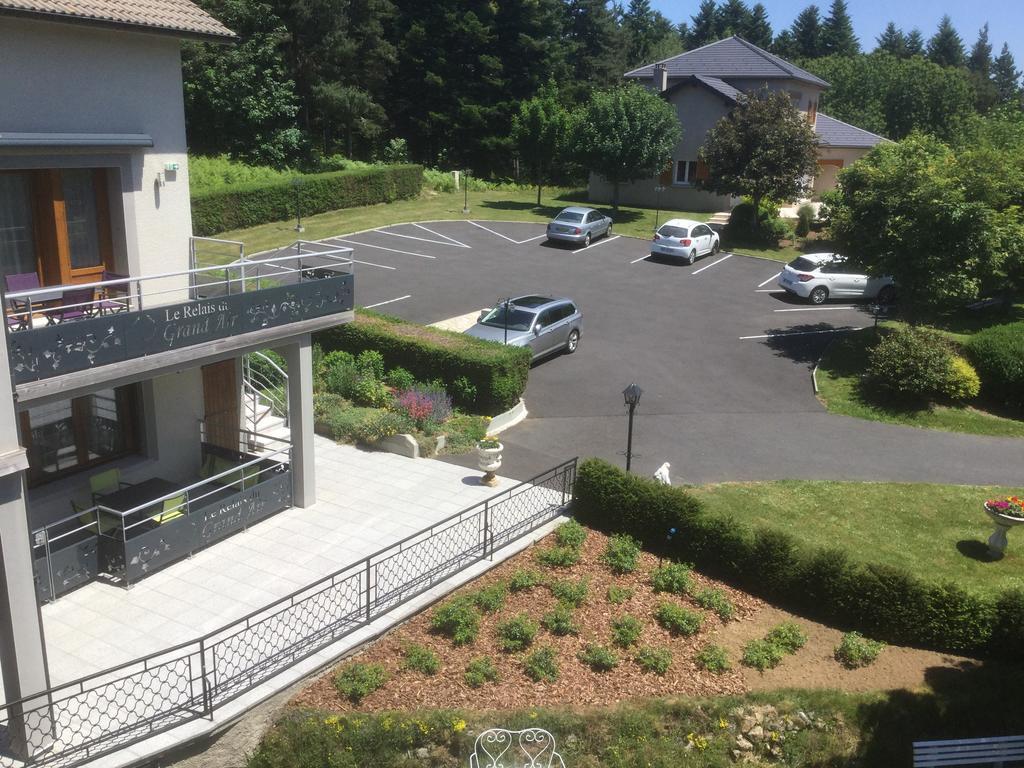 לה שמבון-סור-ליניון Logis Hotel Le Relais Du Bois Vialotte מראה חיצוני תמונה